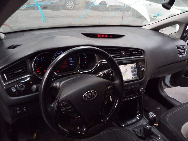 Recambio de kit airbag para kia cee´d drive referencia OEM IAM 95910A2350  