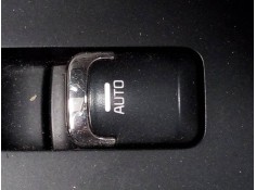 MANDO ELEVALUNAS TRASERO DERECHO 