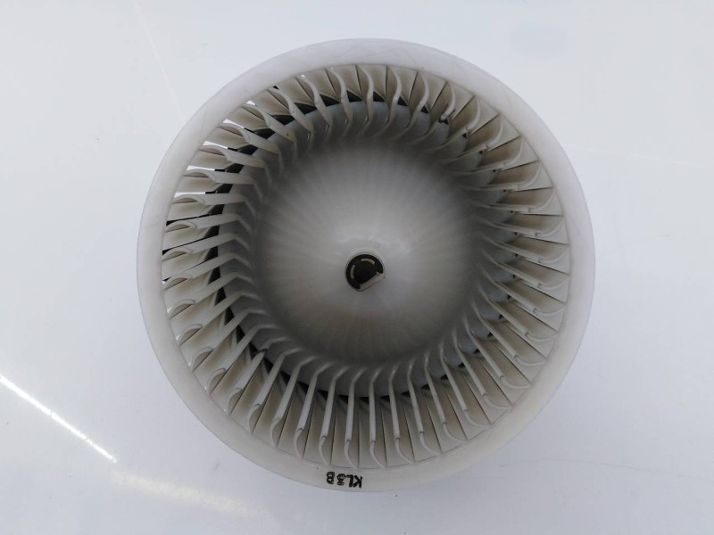 Recambio de ventilador calefaccion para kia cee´d drive referencia OEM IAM F00S3B2474  E3-A3-36-3