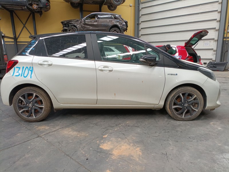 toyota yaris (_p13_) del año 2016