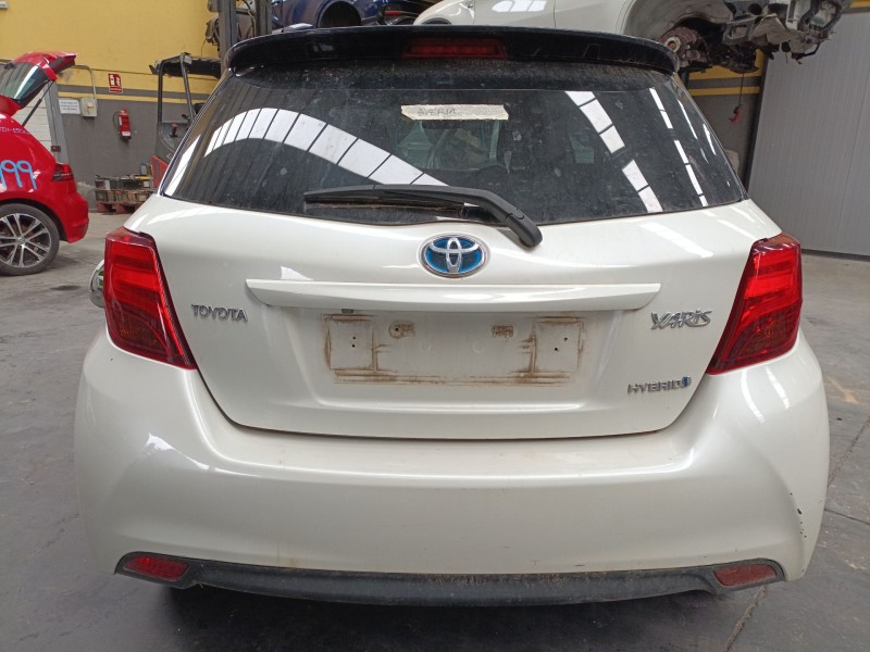 toyota yaris (_p13_) del año 2016