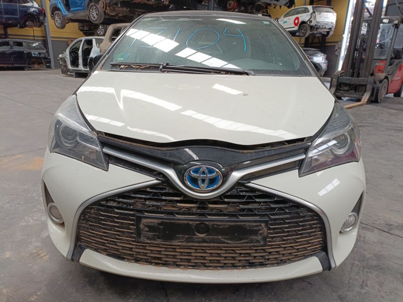 toyota yaris (_p13_) del año 2016