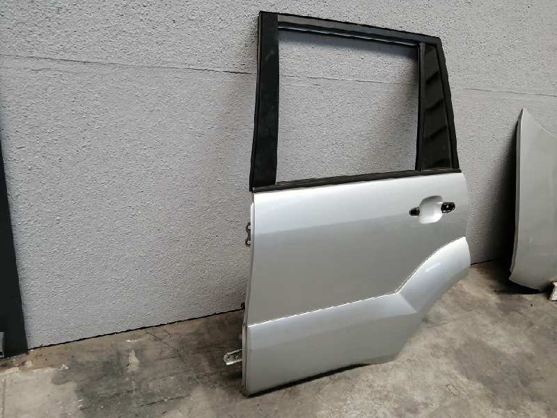 Recambio de puerta trasera izquierda para toyota land cruiser (j12) 3.0 d4-d vxl referencia OEM IAM   E4-B4-9