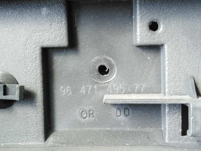 Recambio de salpicadero para citroën c4 berlina collection referencia OEM IAM 9647149577  P2-B3-25