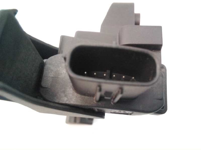 Recambio de pedal acelerador para kia sportage concept 2wd referencia OEM IAM 32414400  