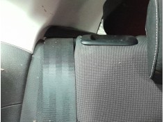 CINTURON SEGURIDAD TRASERO DERECHO 