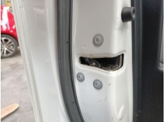 CERRADURA PUERTA DELANTERA IZQUIERDA 