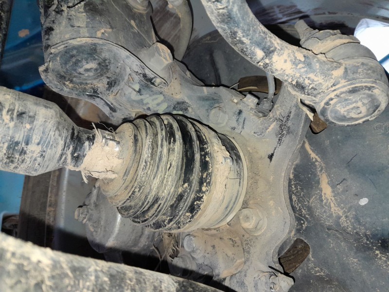 Recambio de mangueta delantera derecha para hyundai tucson (tl, tle) 1.6 gdi referencia OEM IAM   