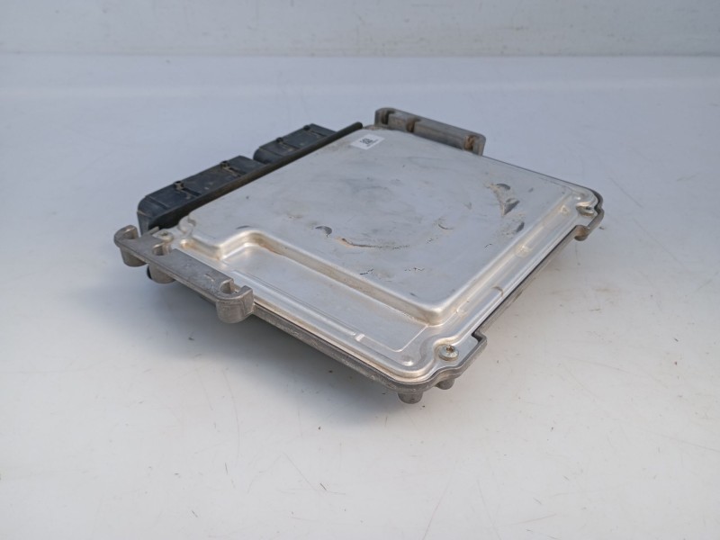 Recambio de centralita motor uce para peugeot 2008 i (cu_) 1.5 bluehdi 100 referencia OEM IAM 9830225780 0281035332 