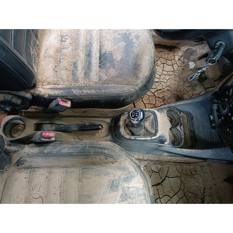 Recambio de consola central para toyota aygo (_b4_) 1.0 (kgb40) referencia OEM IAM   