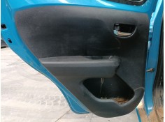 GUARNECIDO PUERTA TRASERA IZQUIERDA 