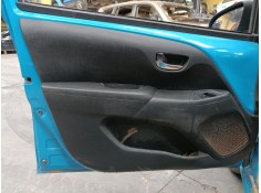 GUARNECIDO PUERTA DELANTERA IZQUIERDA 