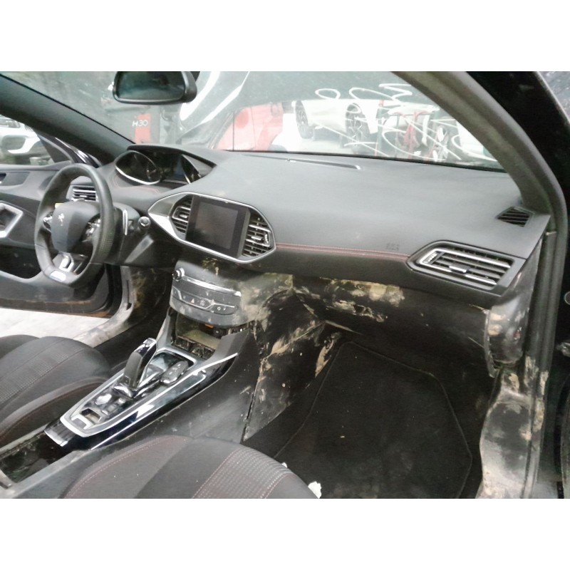 Recambio de salpicadero para peugeot 308 ii (lb_, lp_, lw_, lh_, l3_) 1.2 thp 130 referencia OEM IAM   