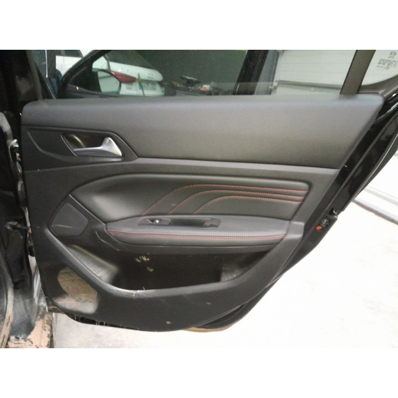 Recambio de guarnecido puerta trasera derecha para peugeot 308 ii (lb_, lp_, lw_, lh_, l3_) 1.2 thp 130 referencia OEM IAM   