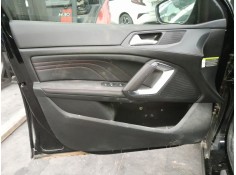 GUARNECIDO PUERTA DELANTERA IZQUIERDA 