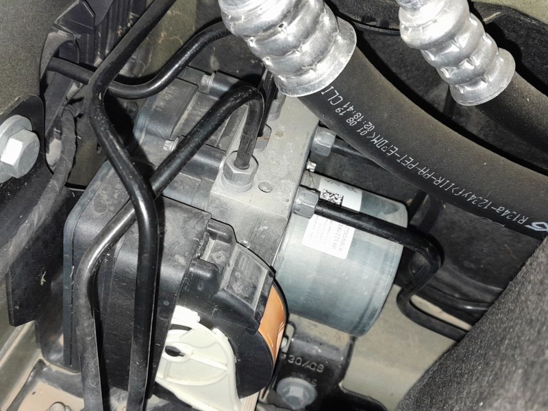 Recambio de abs para peugeot 308 ii (lb_, lp_, lw_, lh_, l3_) 1.2 thp 130 referencia OEM IAM   