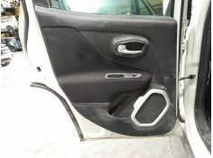 GUARNECIDO PUERTA TRASERA IZQUIERDA 