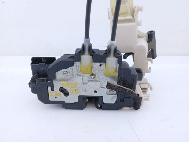 Recambio de cerradura puerta delantera derecha para hyundai i30 comfort referencia OEM IAM 813202L030DBT  