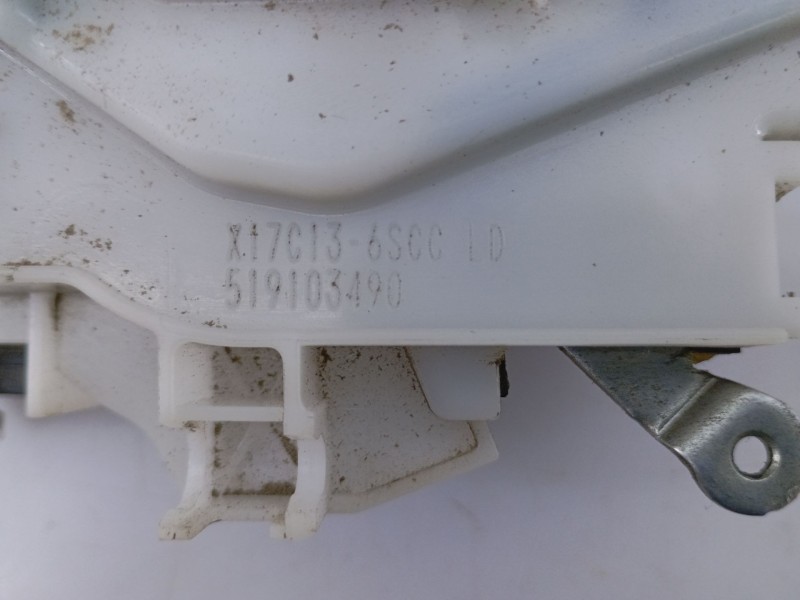 Recambio de cerradura puerta trasera derecha para opel combo d 1.6 16v cdti referencia OEM IAM   