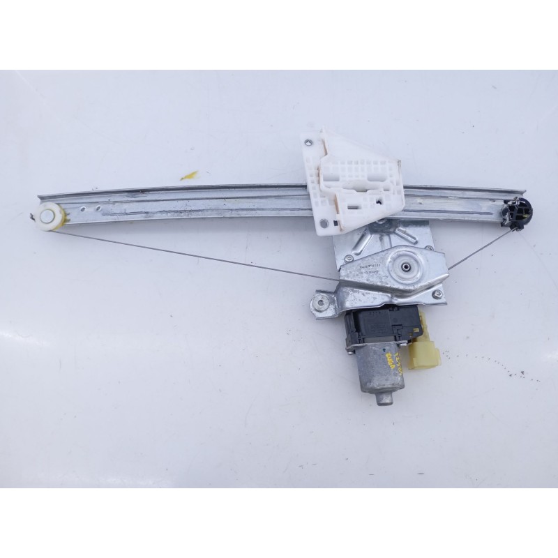 Recambio de elevalunas trasero izquierdo para ford kuga (cbs) titanium referencia OEM IAM 013002273  