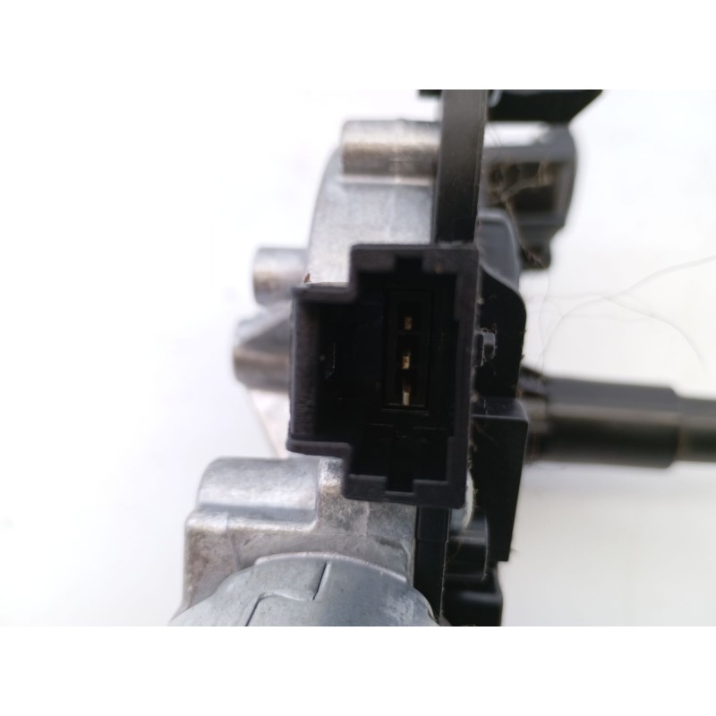 Recambio de motor limpia trasero para peugeot 3008 suv referencia OEM IAM  0390205008 