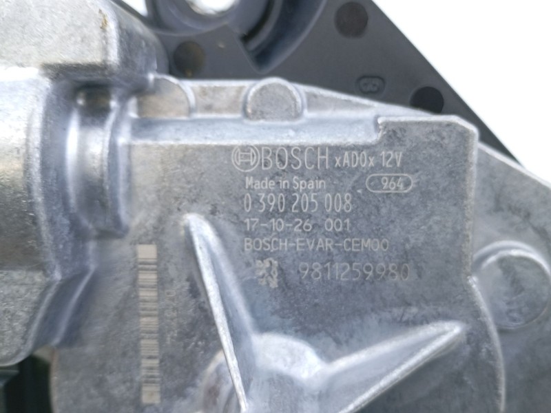 Recambio de motor limpia trasero para peugeot 3008 suv referencia OEM IAM  0390205008 