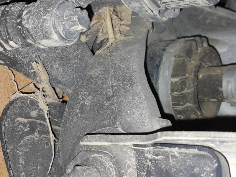 Recambio de mangueta trasera izquierda para mercedes-benz glb (x247) glb 200 d 4-matic (247.613) referencia OEM IAM   