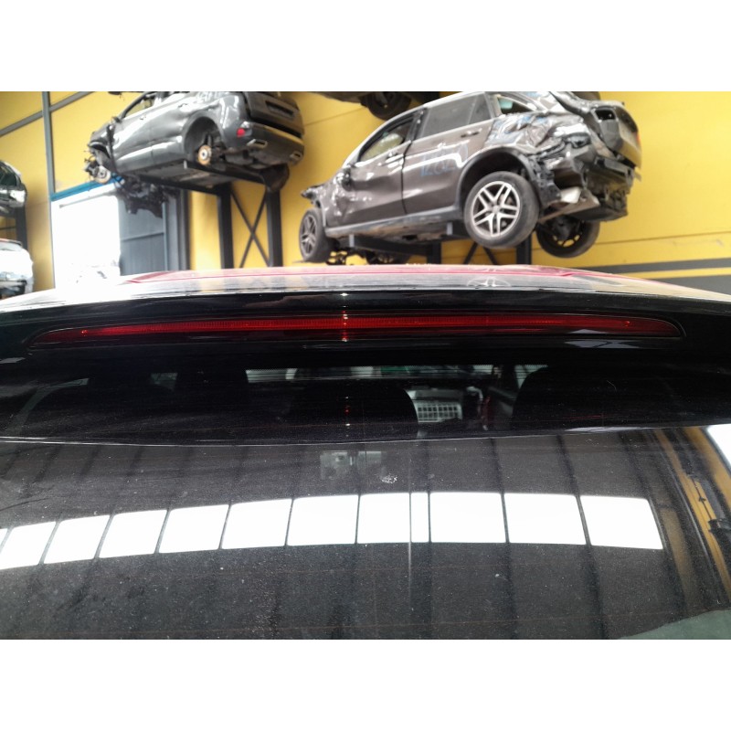 Recambio de luz central de freno para mazda 3 hatchback (bp) 2.0 skyactiv-g m hybrid referencia OEM IAM   