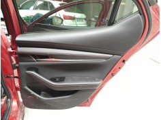 Recambio de guarnecido puerta trasera derecha para mazda 3 hatchback (bp) 2.0 skyactiv-g m hybrid referencia OEM IAM   
