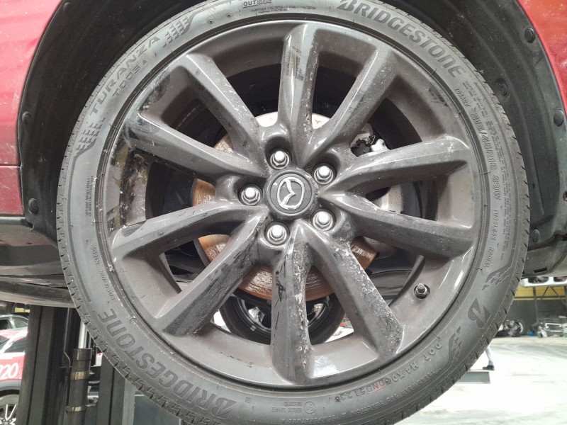 Recambio de juego llantas para mazda 3 hatchback (bp) 2.0 skyactiv-g m hybrid referencia OEM IAM 215/45/18  