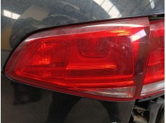 PILOTO TRASERO DERECHO PORTON 