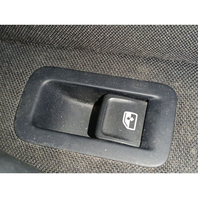 Recambio de mando elevalunas trasero derecho para volkswagen golf vii (5g1, bq1, be1, be2) 1.6 tdi referencia OEM IAM   