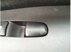 MANDO ELEVALUNAS DELANTERO DERECHO 