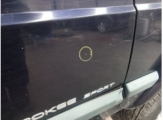 Recambio de puerta delantera derecha para jeep cherokee (xj) 2.5 i 4x4 referencia OEM IAM    2
