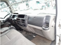 Recambio de salpicadero para nissan cabstar (f24m, f24w) 35.15 dci, 45.15 dci 3.0 (f24m) referencia OEM IAM   