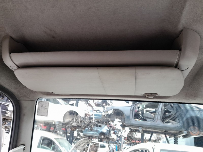 Recambio de parasol izquierdo para nissan cabstar (f24m, f24w) 35.15 dci, 45.15 dci 3.0 (f24m) referencia OEM IAM   