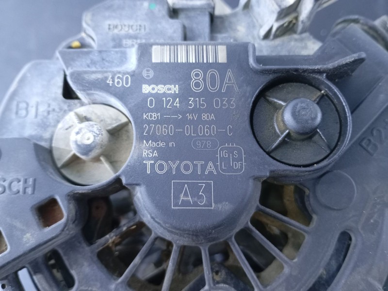 Recambio de alternador para toyota hilux (kun) double cab sol referencia OEM IAM 270600L060C 0124315033 
