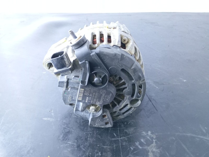 Recambio de alternador para toyota hilux (kun) double cab sol referencia OEM IAM 270600L060C 0124315033 