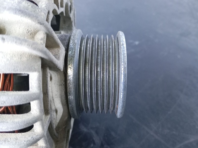 Recambio de alternador para toyota hilux (kun) double cab sol referencia OEM IAM 270600L060C 0124315033 