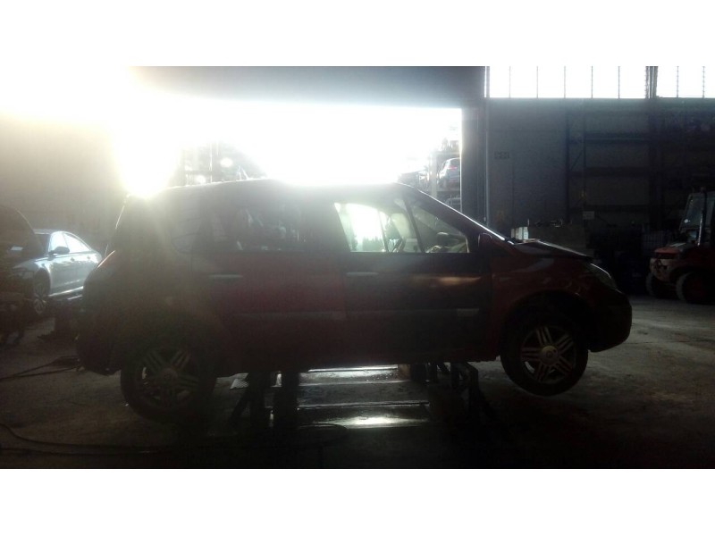 renault megane ii berlina 3p del año 2004