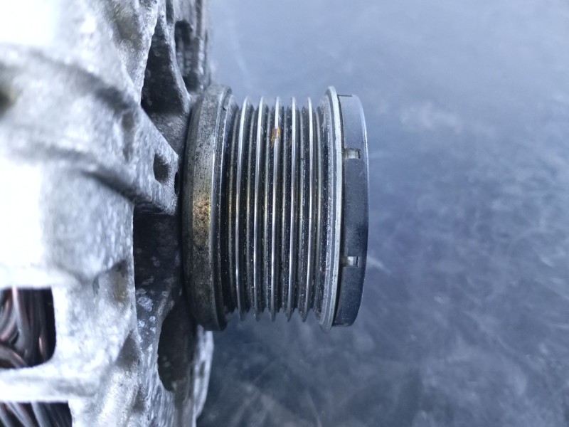 Recambio de alternador para citroën c4 grand picasso monospace referencia OEM IAM 9688085380  