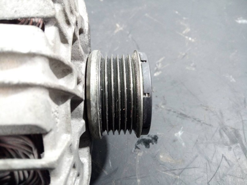 Recambio de alternador para citroën berlingo cuadro club l1 referencia OEM IAM 9678048880 2614016D P3-B5-8-1