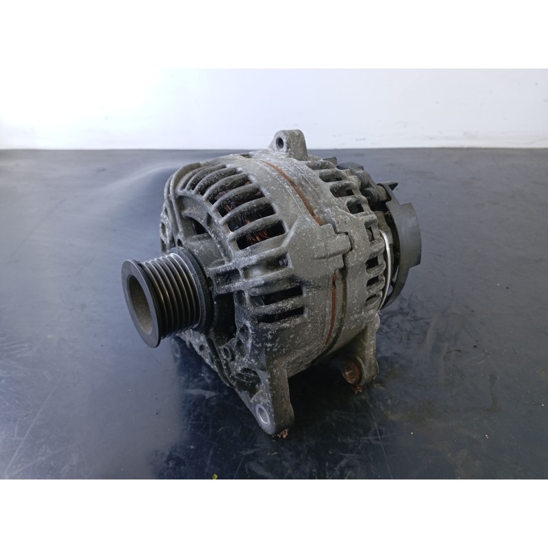 Recambio de alternador para renault scenic iii 1.9 dci diesel fap referencia OEM IAM 8200660041B  