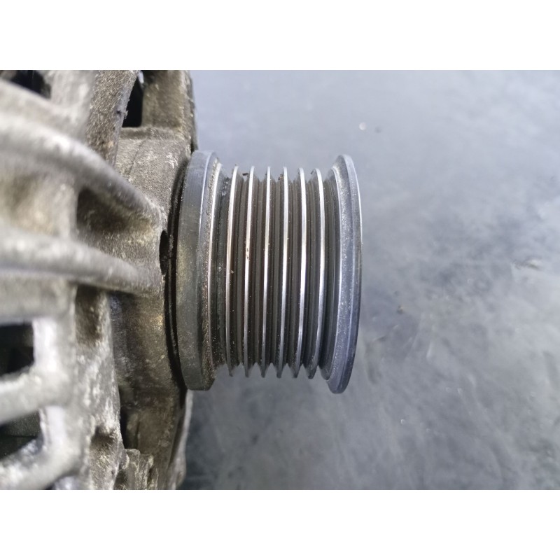 Recambio de alternador para renault scenic iii 1.9 dci diesel fap referencia OEM IAM 8200660041B  