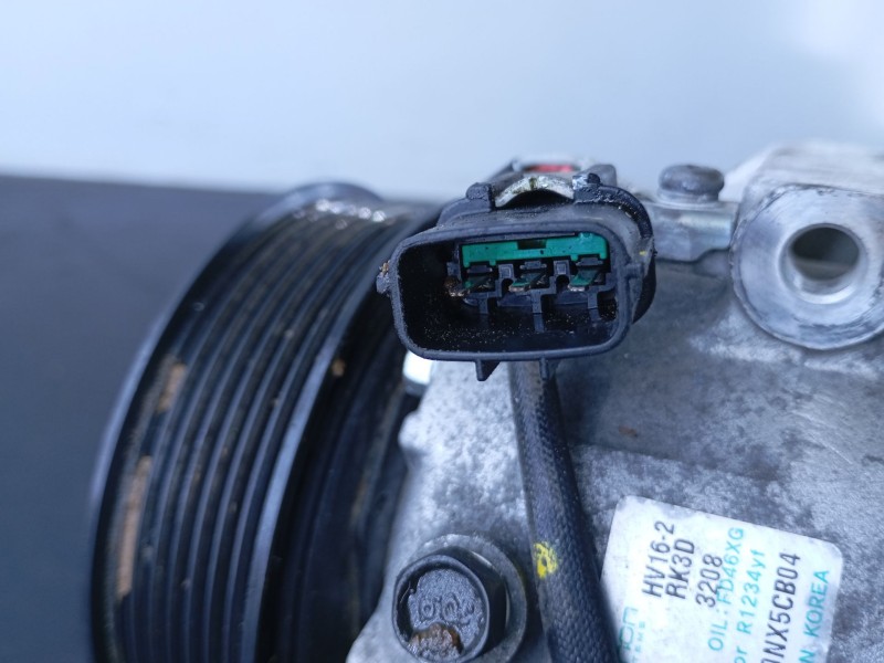 Recambio de compresor aire acondicionado para kia sportage 1.6 crdi mhev mhev m63a18 referencia OEM IAM 97701N7050 CA500NX5CB04 