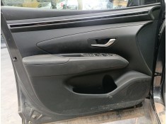 GUARNECIDO PUERTA DELANTERA IZQUIERDA 