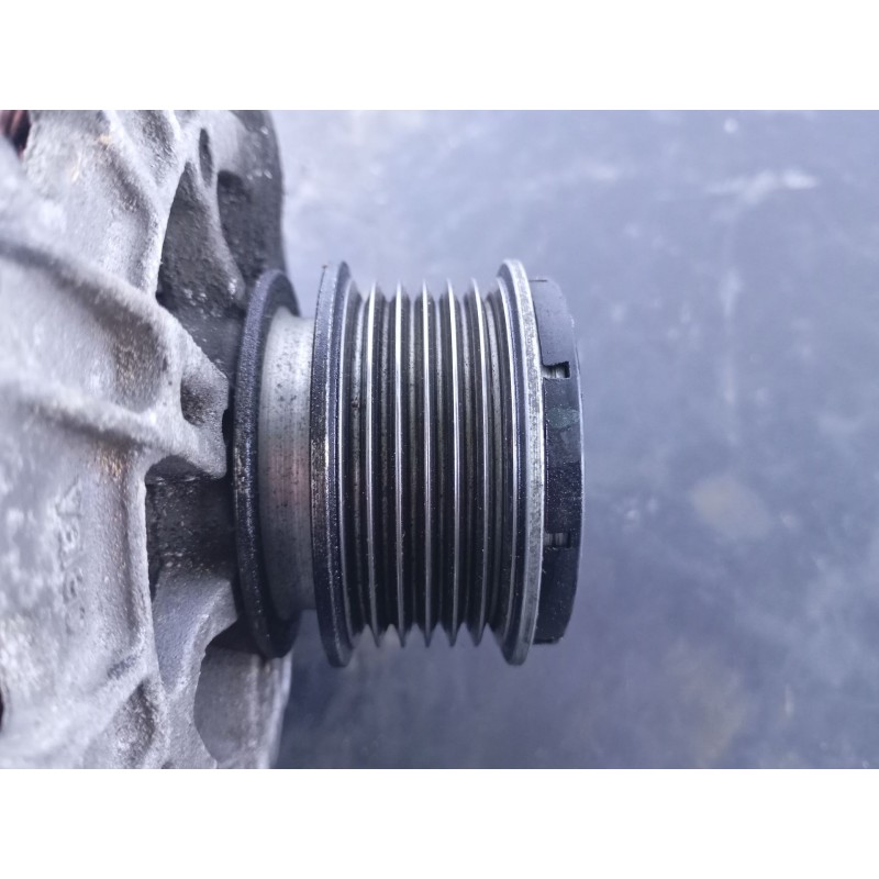Recambio de alternador para volkswagen tiguan (5n2) t1 bluemotion referencia OEM IAM 03L903023A  