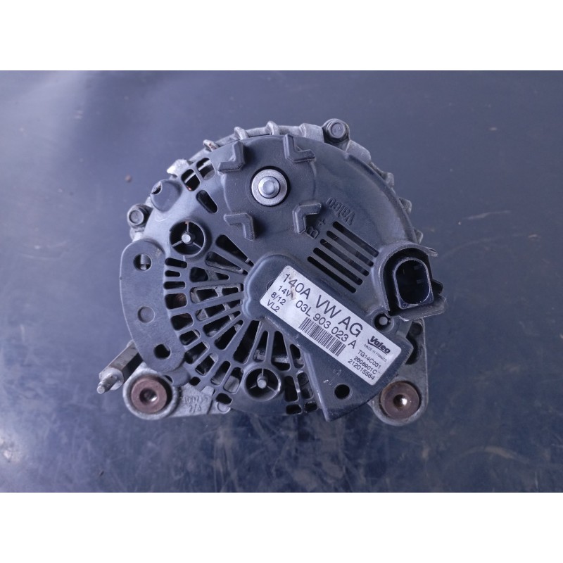 Recambio de alternador para volkswagen tiguan (5n2) t1 bluemotion referencia OEM IAM 03L903023A  