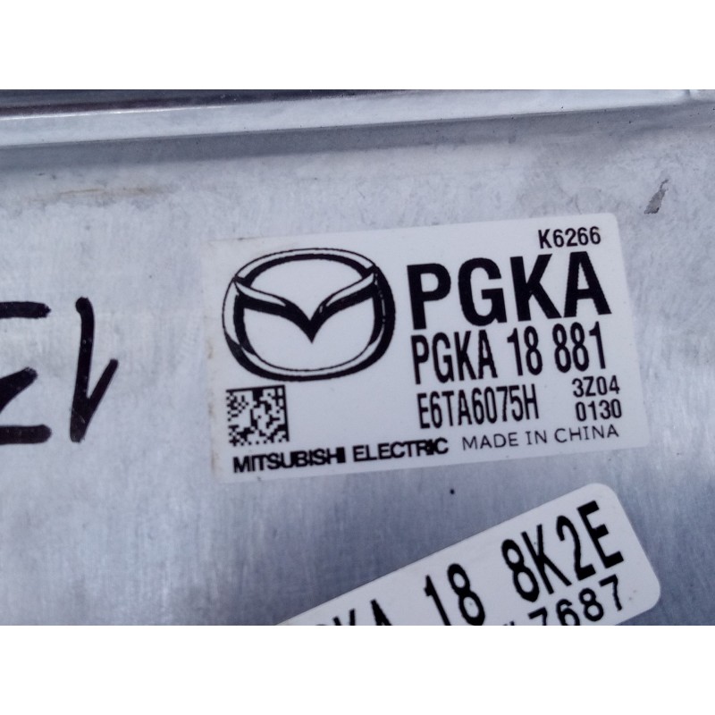 Recambio de centralita motor uce para mazda 3 hatchback (bp) 2.0 skyactiv-g m hybrid referencia OEM IAM PGKA18881 E6TA6075H 