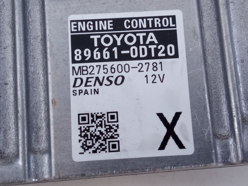 Recambio de centralita motor uce para toyota yaris (_p13_) 1.5 hybrid (nhp130_) referencia OEM IAM 896610DT20 MB2756002781 